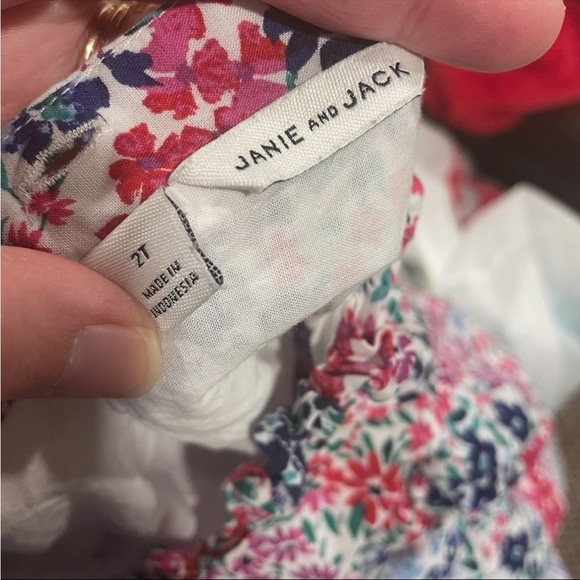 Janie and Jack 2 Floral Tops - Picture 3 of 9